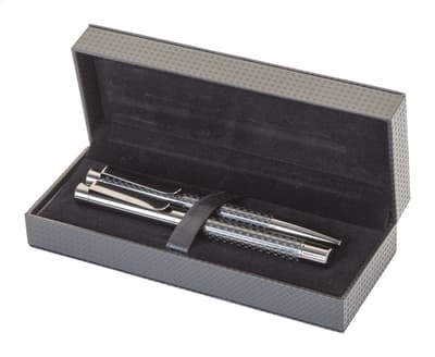 Pen set