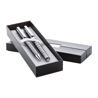 Pen set