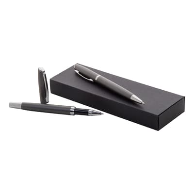 Pen set