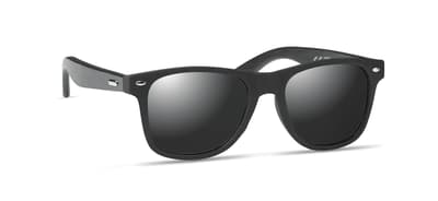 Sunglasses With Bamboo Arms
