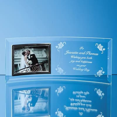Custom Branded Bevelled Glass Crescent Frame for 6inchinch x 4inchinch Landscape Photo